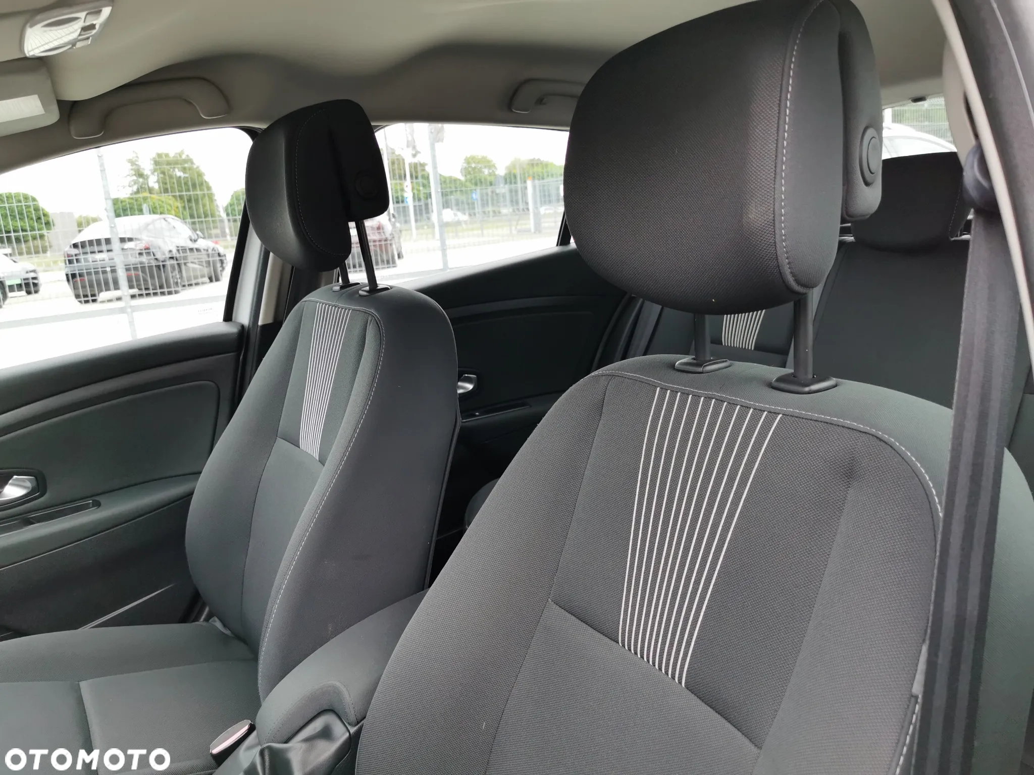 Renault Megane 1.6 16V 110 Dynamique - 12