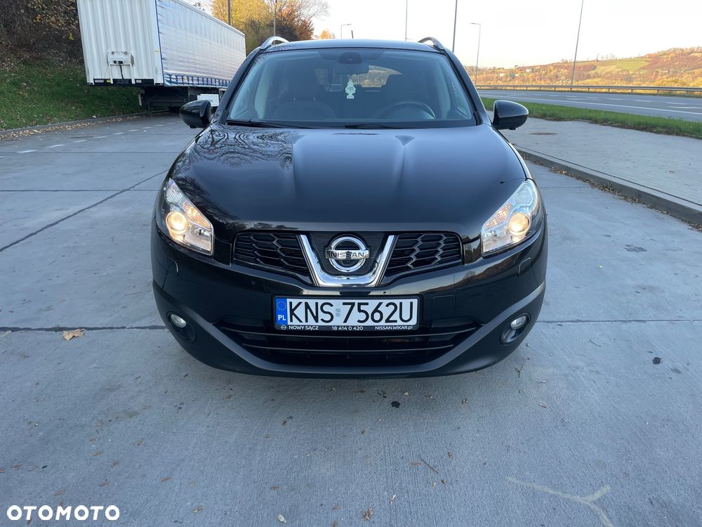 Nissan Qashqai - 2