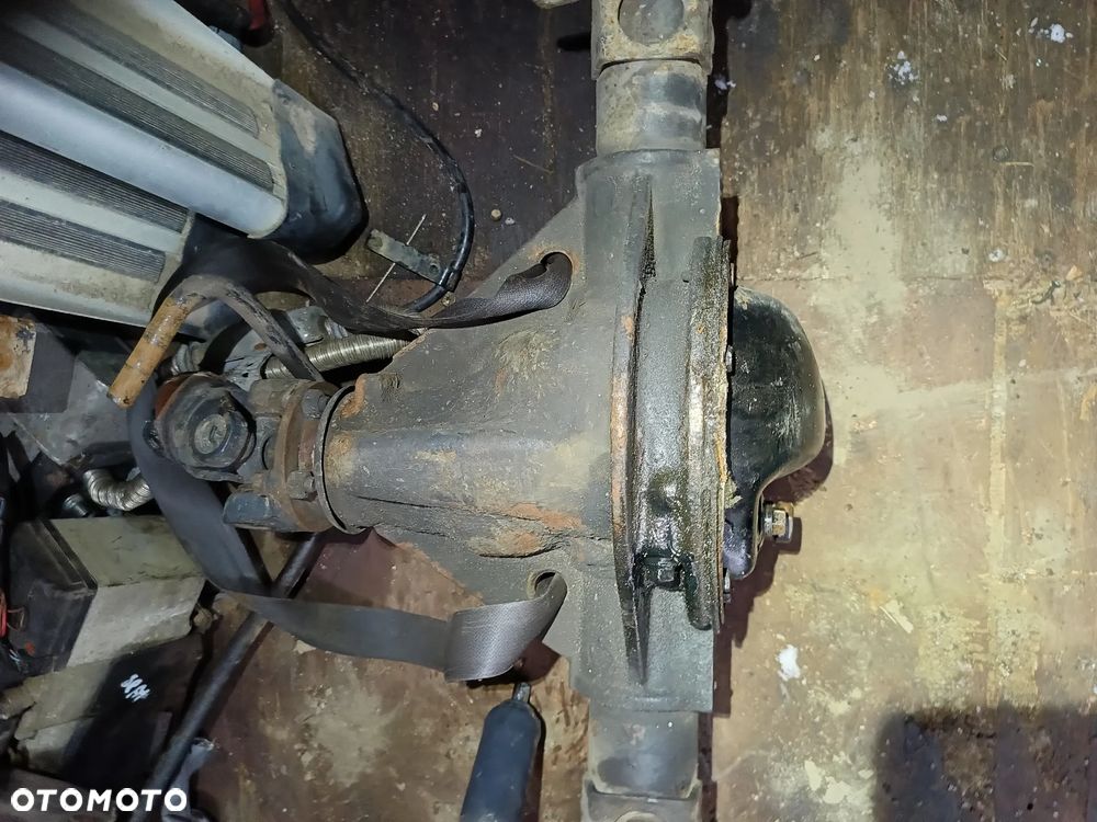 Most tylny dyfer Iveco Daily IV 06-14 7186886 - 3