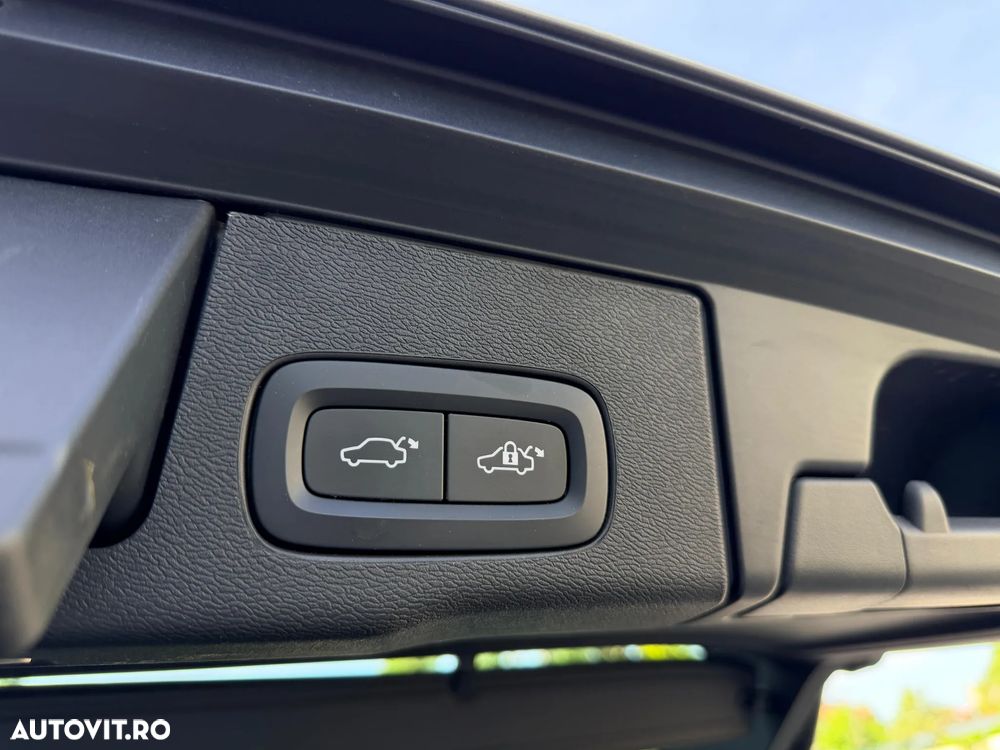 Volvo XC 60 Recharge T6 Twin Engine eAWD Inscription Expression - 26