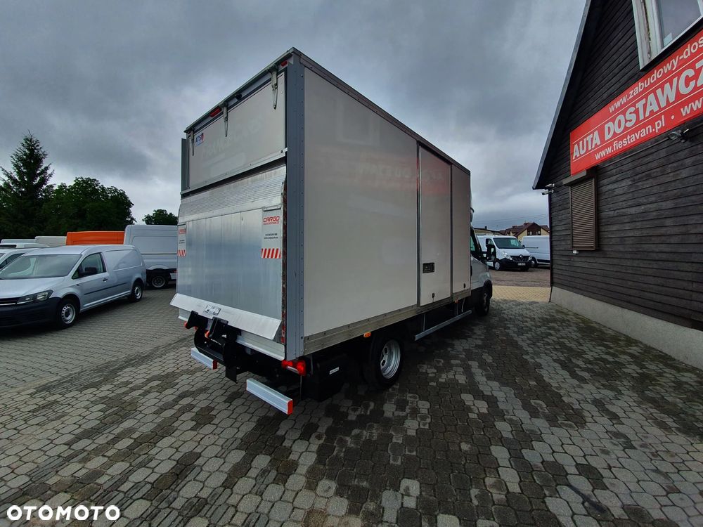 Iveco DAILY - 9