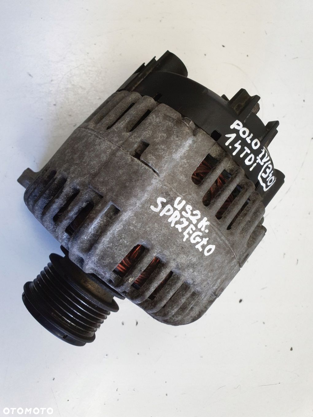 VW Golf V 1.9 TDI ALTERNATOR valeo 06F903023C 140A - 1