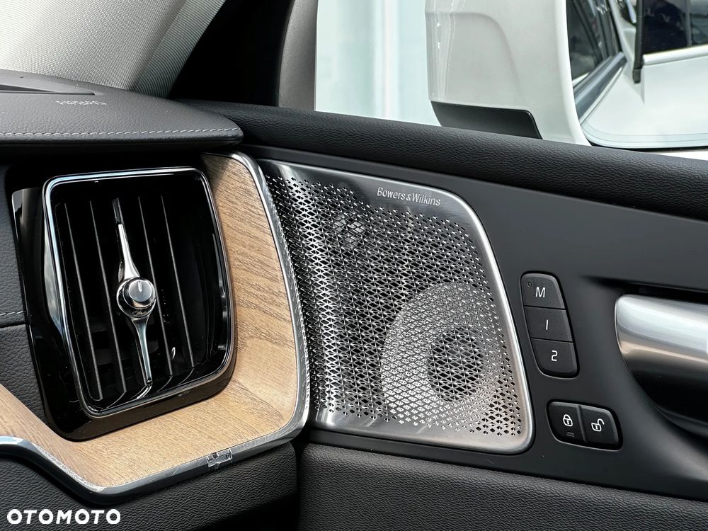 Volvo XC 60 - 18