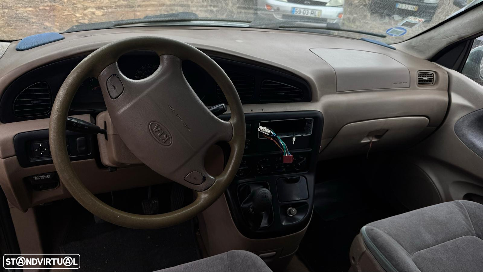 Kia Carnival 2.9 Tdi de 2001 para peças - 8