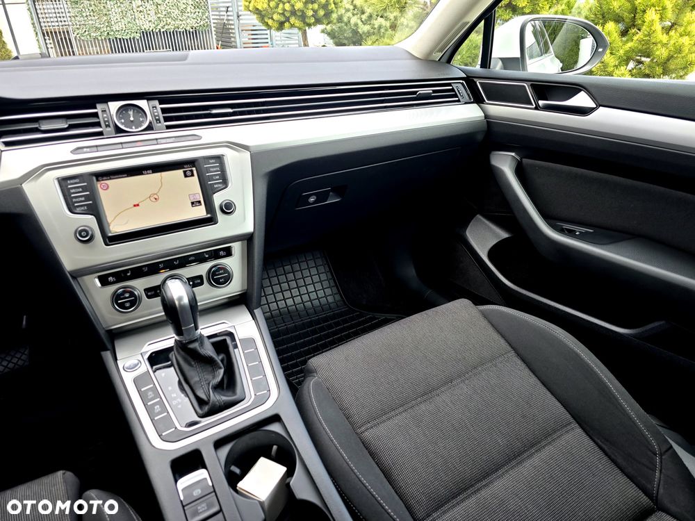 Volkswagen Passat 1.8 TSI BMT Highline DSG - 9