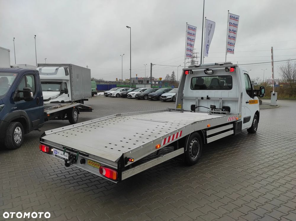 Renault Master LAWETA - 8