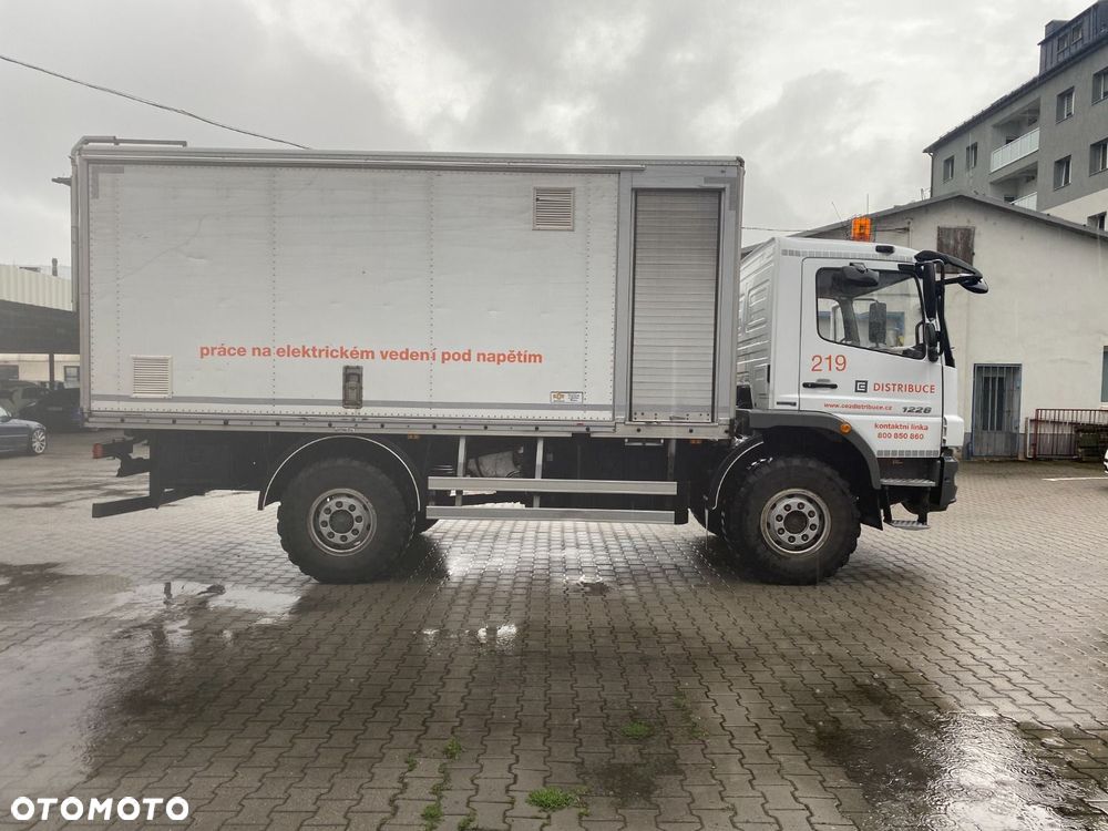 Versalift Atego 1226 Af 4X4 + Pojízdná Dílna - 6