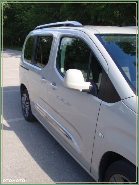 Toyota Proace City Verso 1.2 D-4T Family - 13