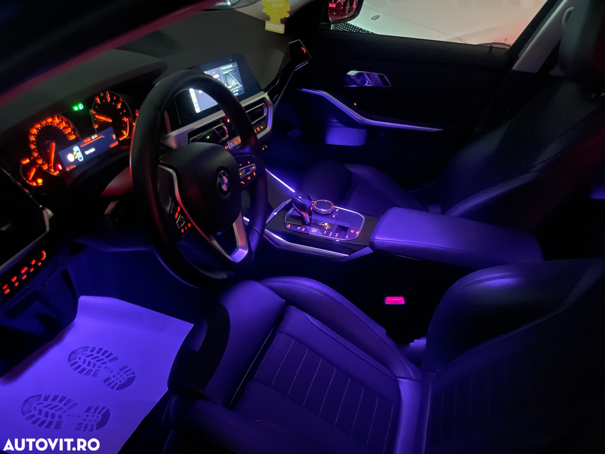 BMW Seria 3 318d AT MHEV - 8