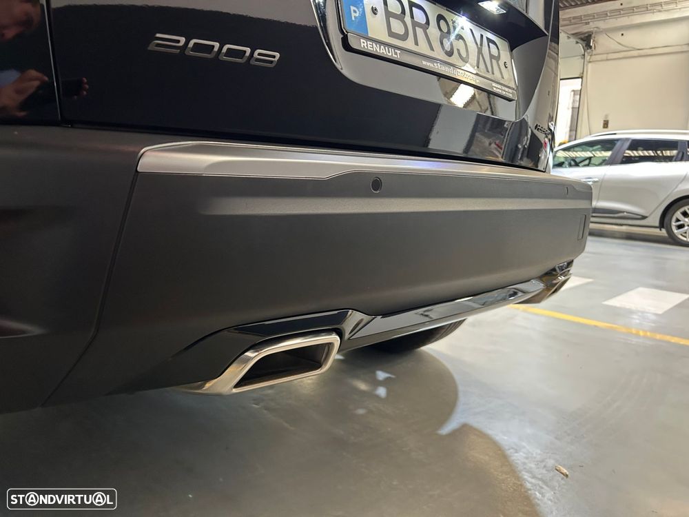 Peugeot 2008 1.2 Hybrid Allure e-DCS6 - 14