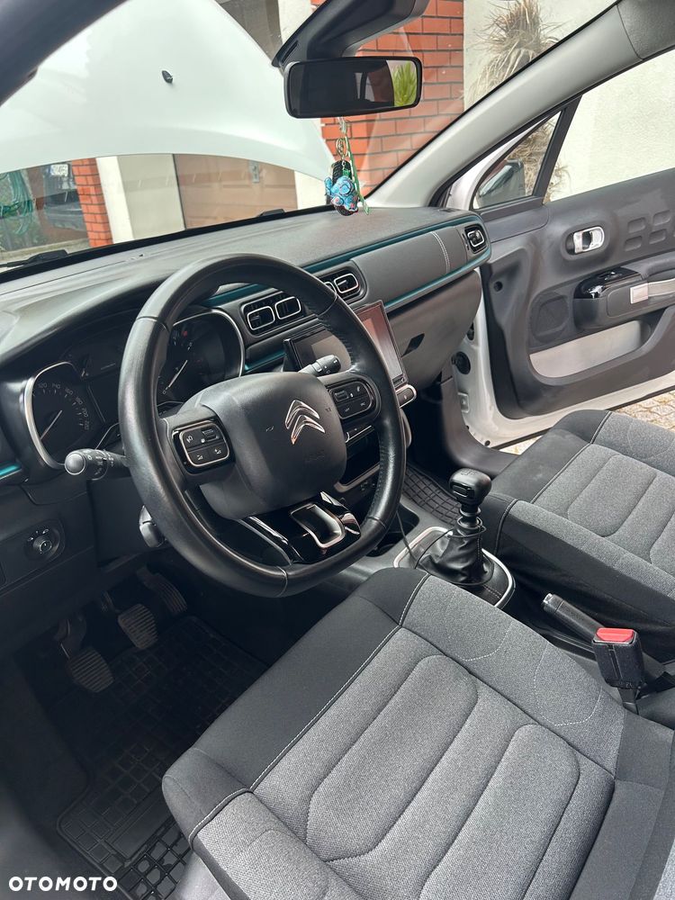 Citroën C3 1.2 PureTech Shine S&S - 12