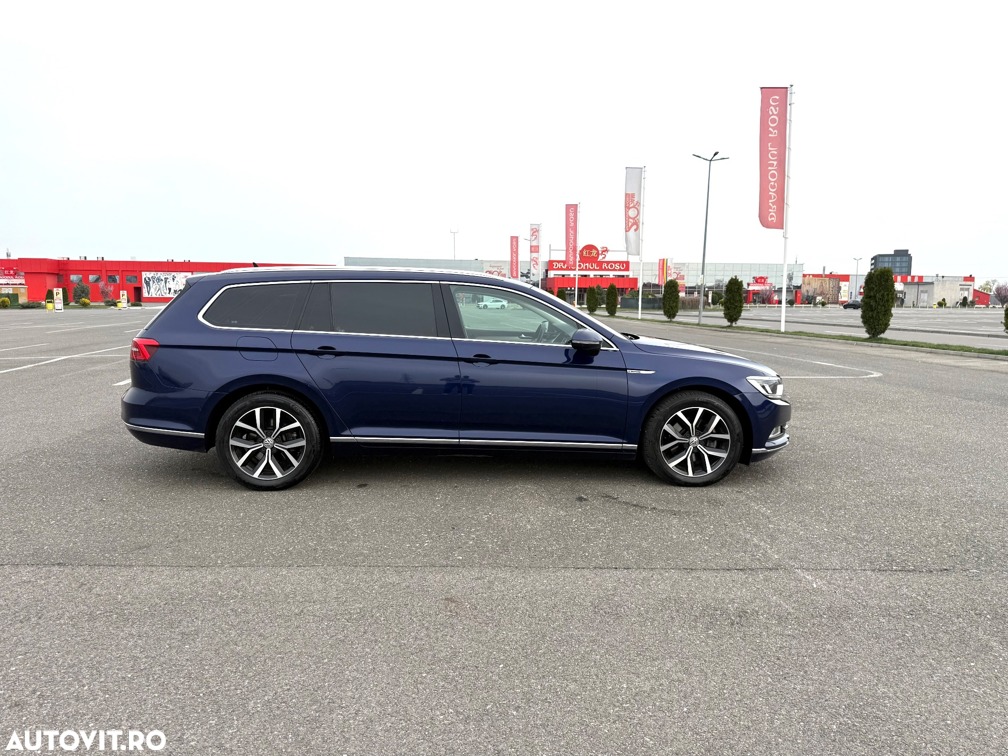 Volkswagen Passat 2.0 TDI DSG 4Motion Highline - 14