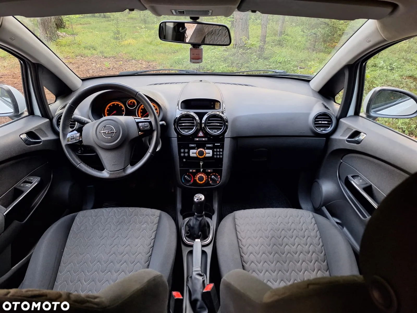 Opel Corsa - 10
