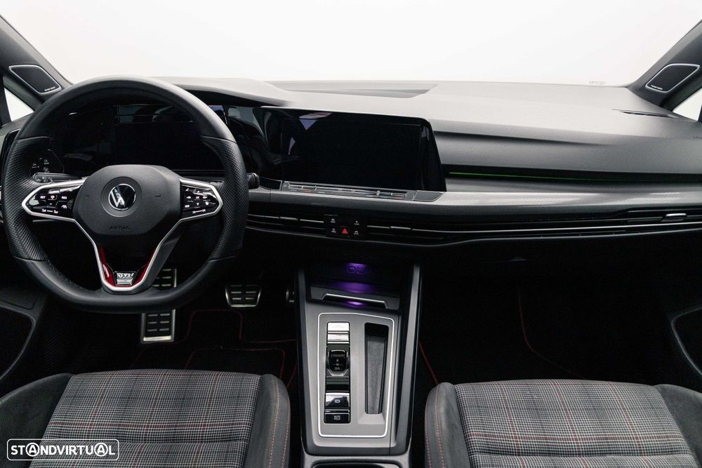 VW Golf 2.0 TSI GTI DSG - 8