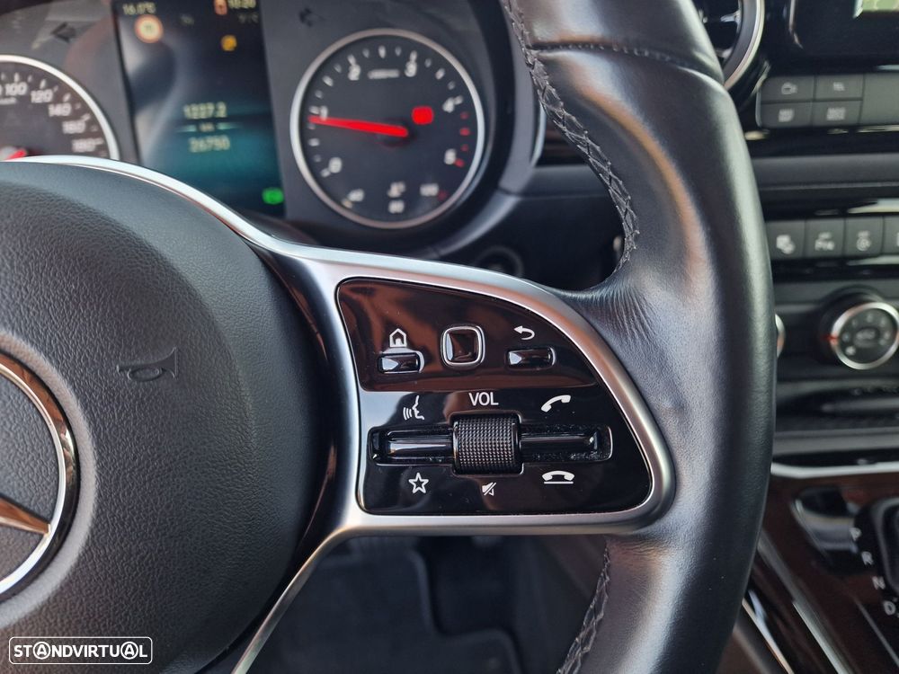 Mercedes-Benz T 180 - 26