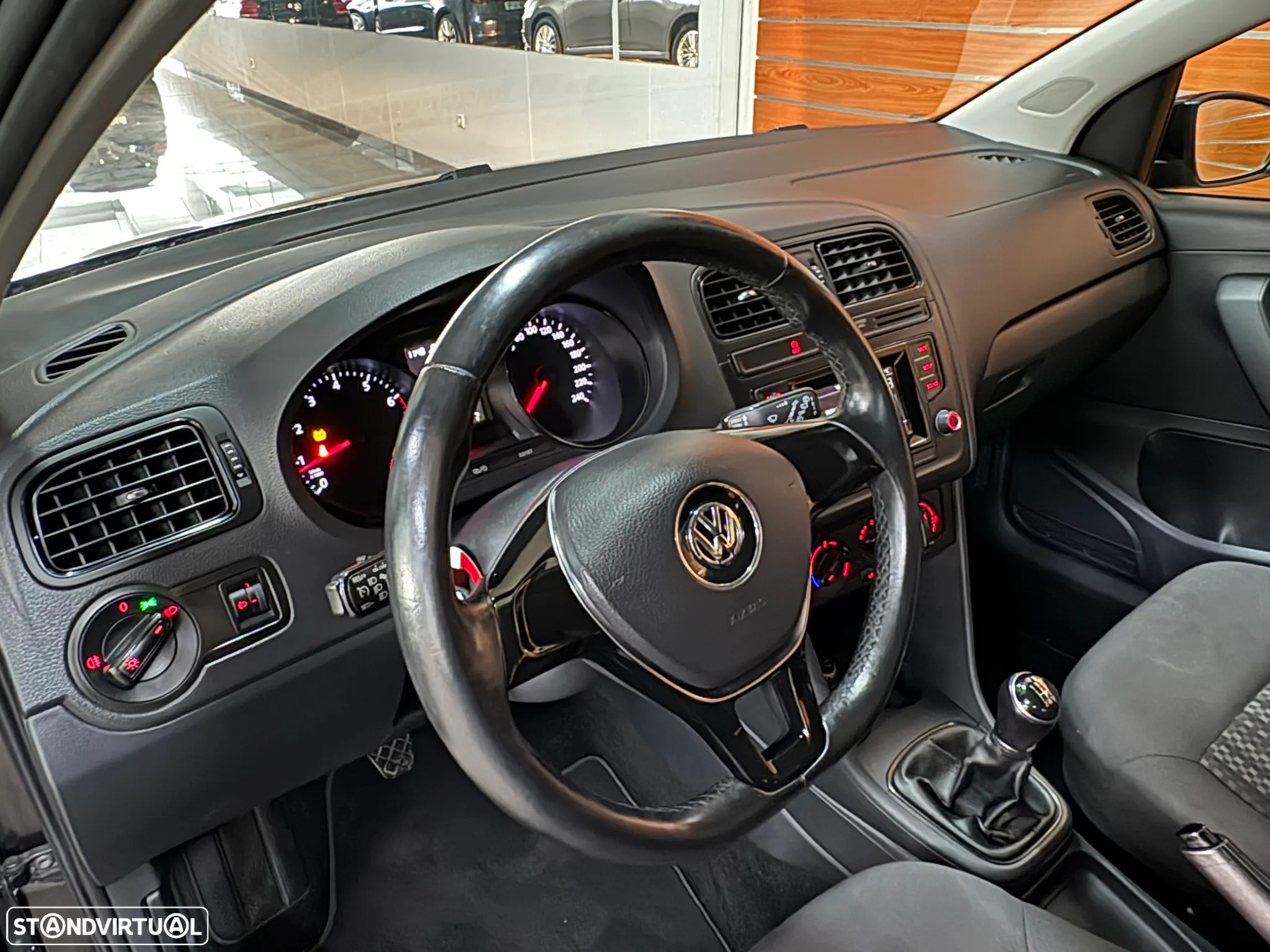 VW Polo 1.0 Confortline - 6