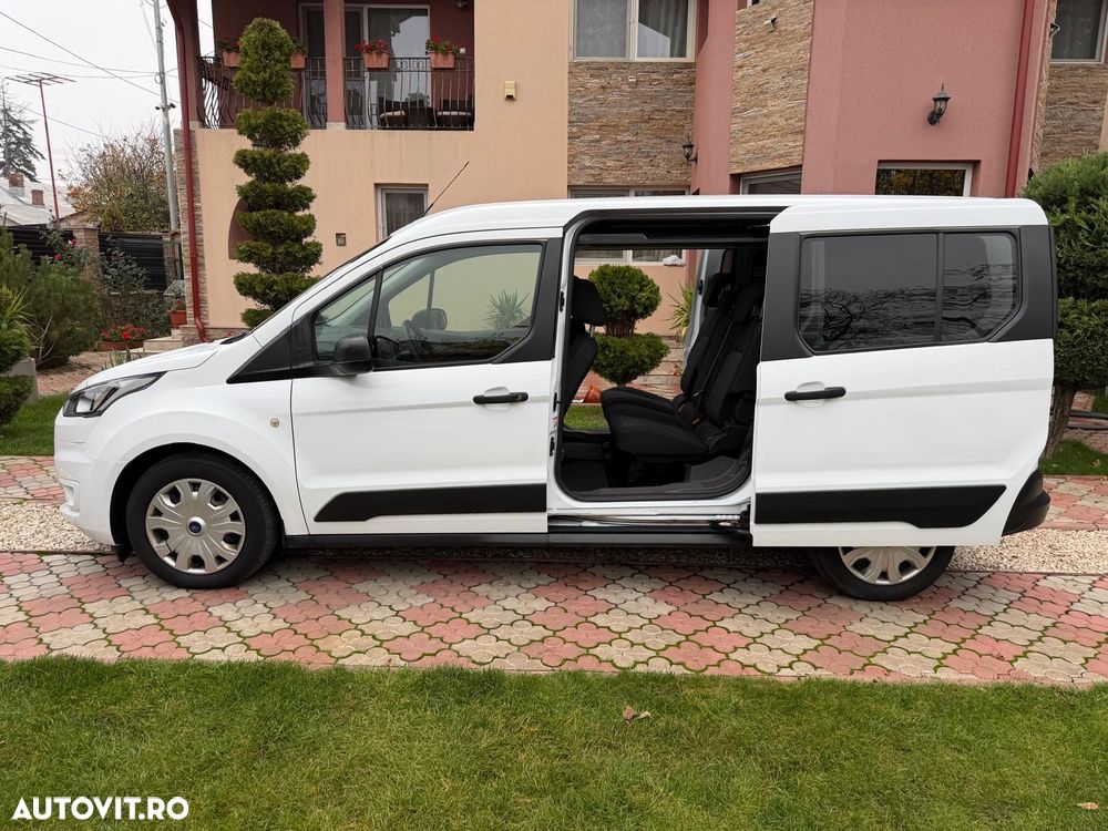 Ford Transit Connect - 13