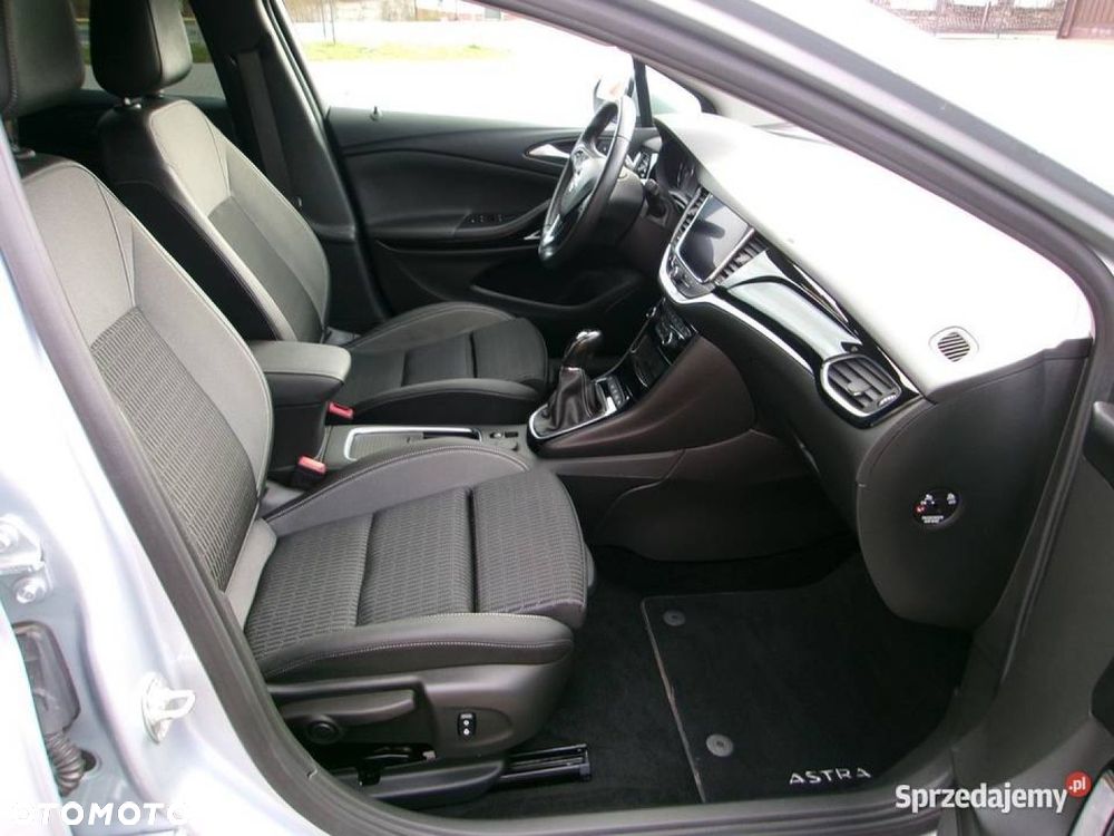 Opel Astra - 6