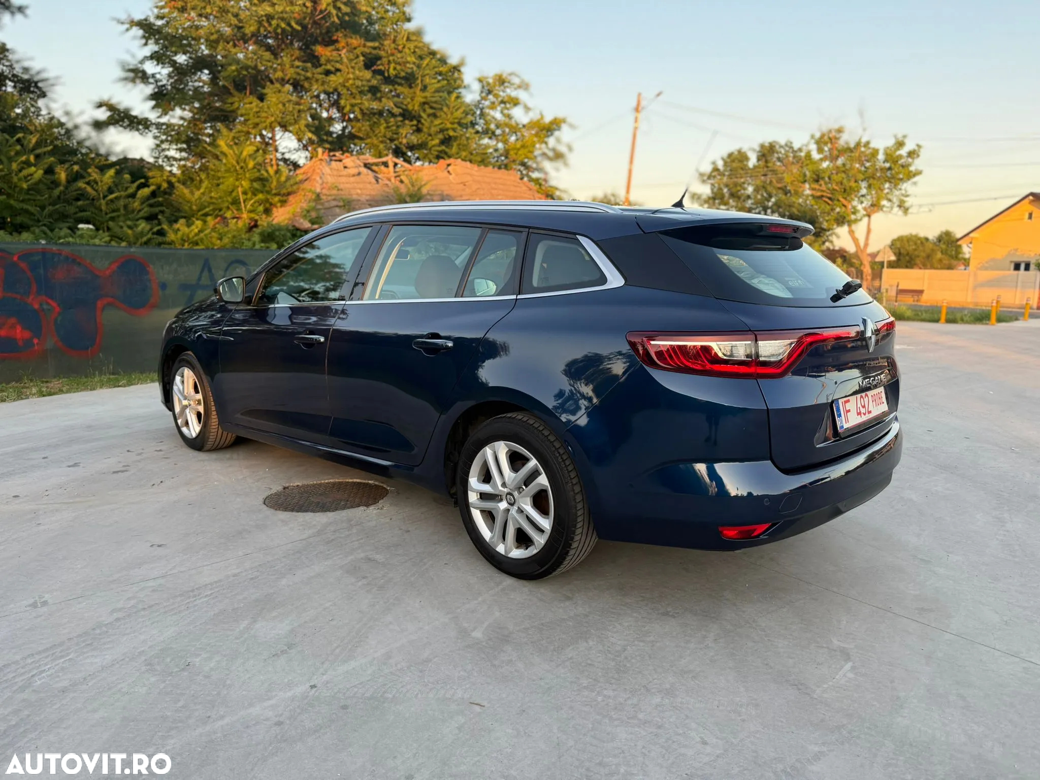 Renault Megane ENERGY dCi 110 BUSINESS - 19