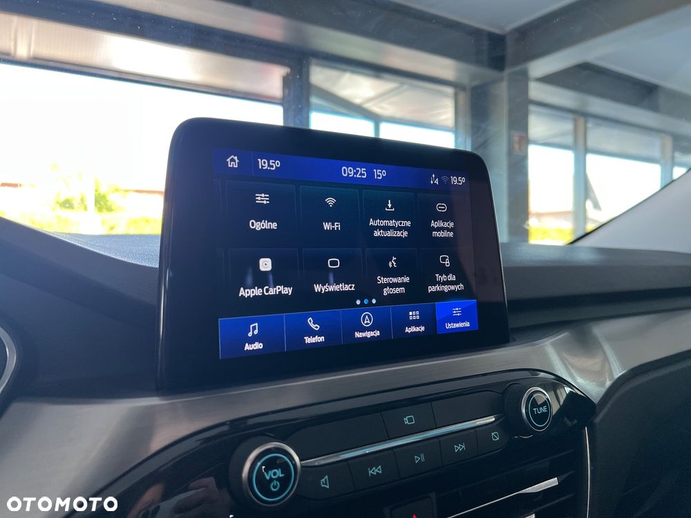 Ford Kuga 2.5P PHEV FWD Titanium X - 29