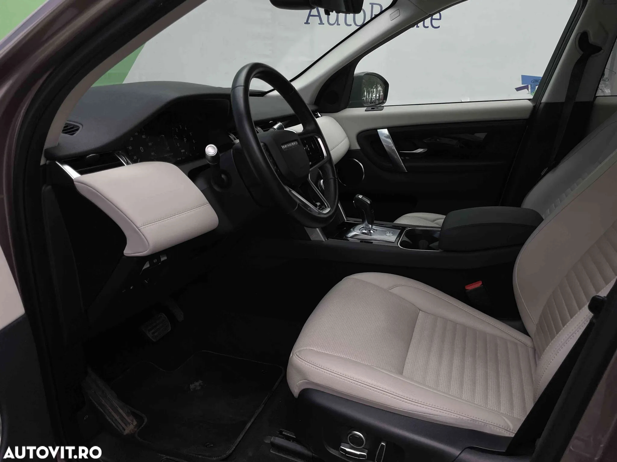 Land Rover Discovery - 15