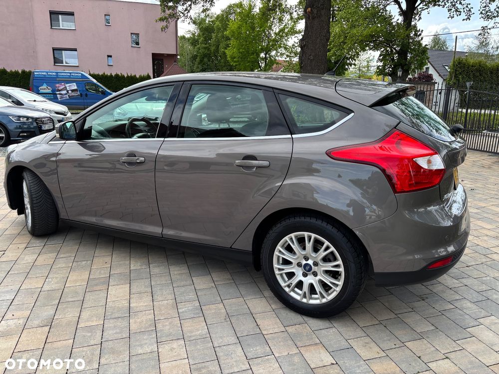Ford Focus 1.6 TDCi DPF Start-Stopp-System Titanium - 5