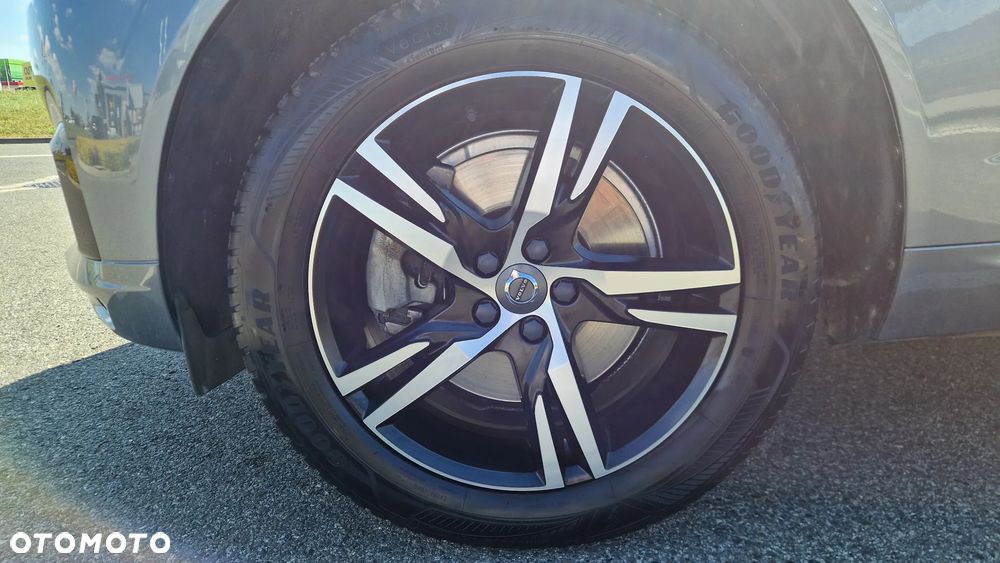 Volvo XC 60 T4 R-Design - 39
