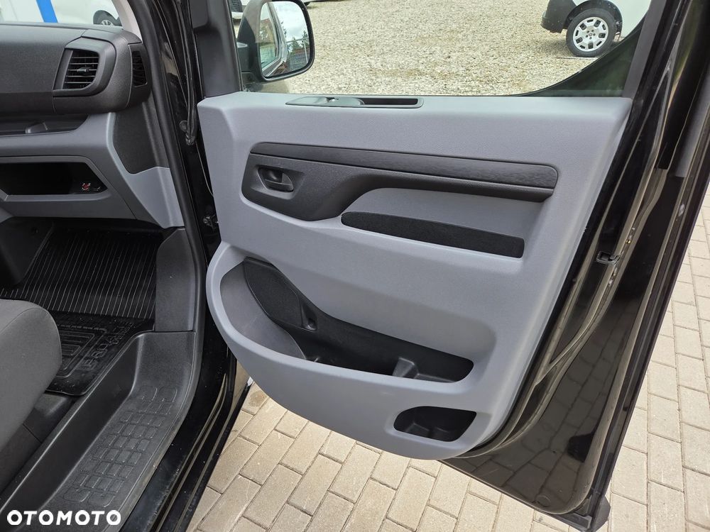 Toyota ProAce Kombi D-4D Long 2,8t - 28