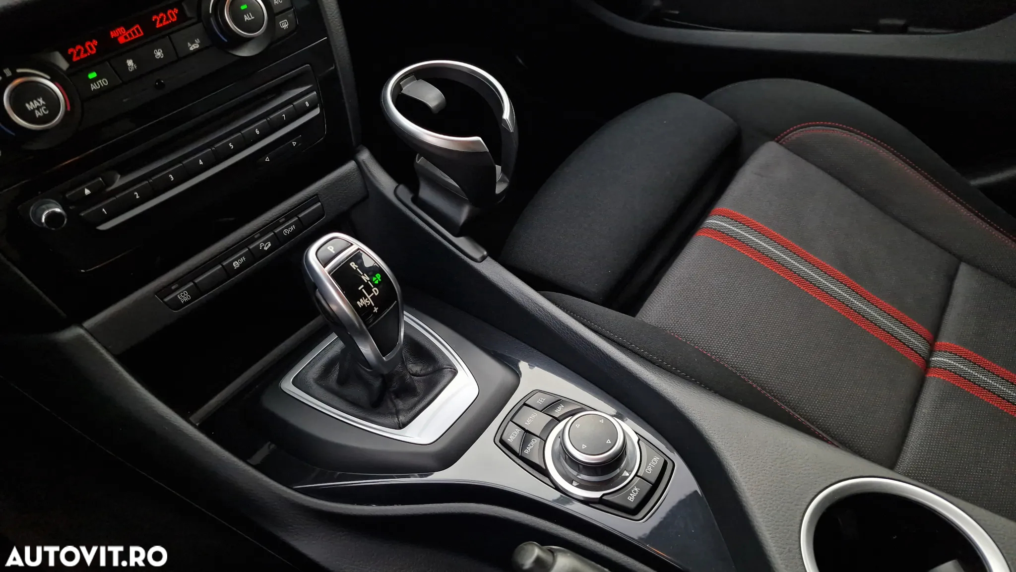 BMW X1 - 8