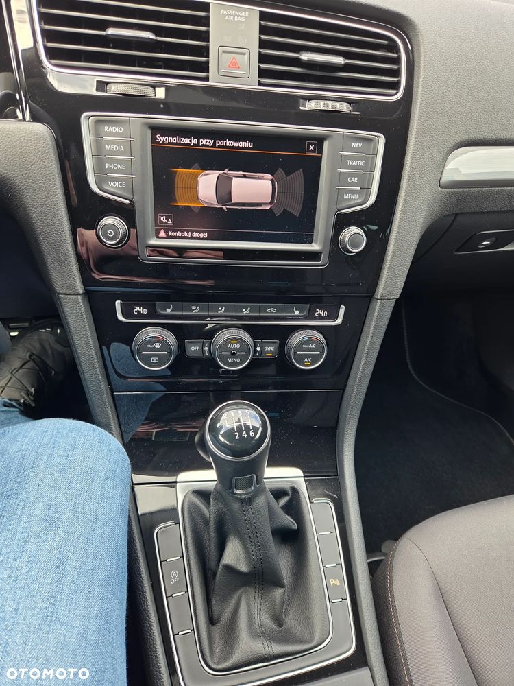 Volkswagen Golf 1.4 TSI BlueMotion Technology Allstar - 14