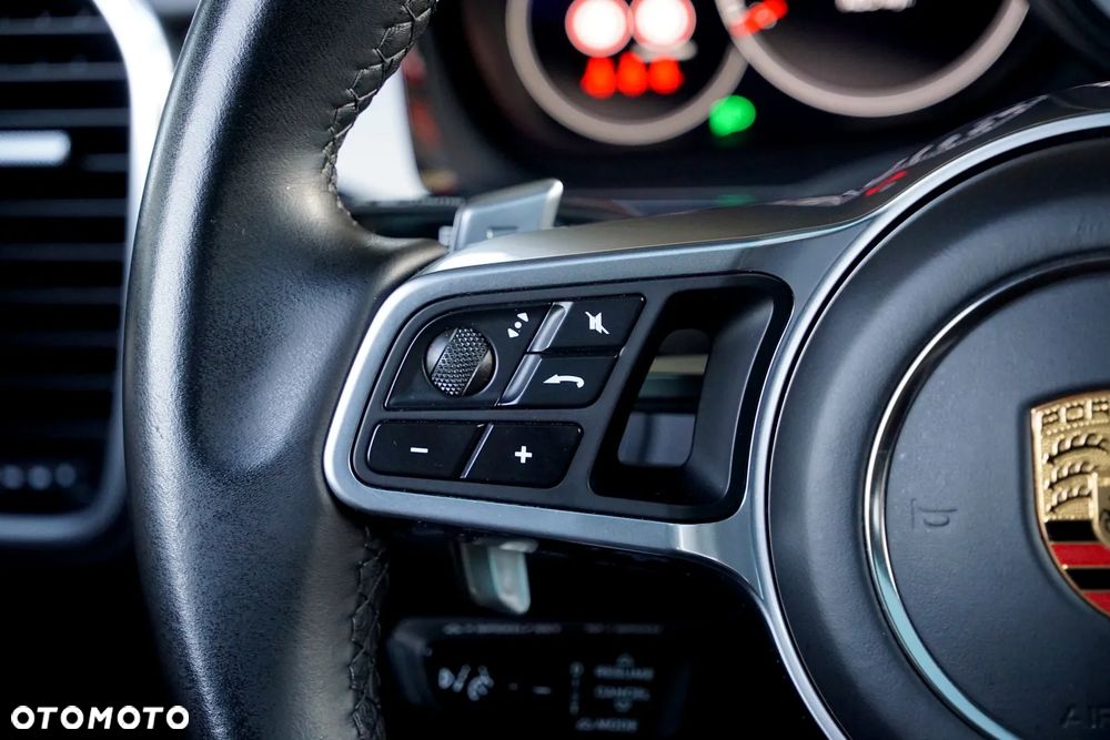 Porsche Cayenne Coupe GTS - 33