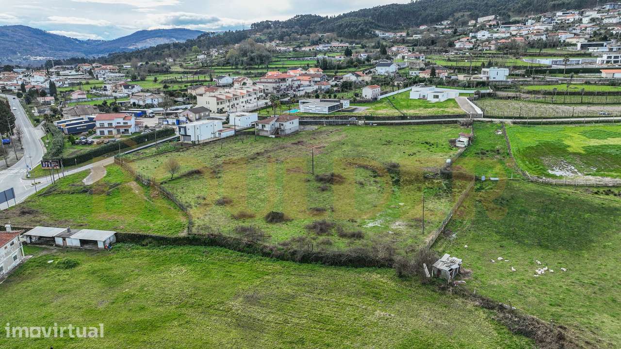 Moradia T4 em Galegos - Grande imagem: 4/41