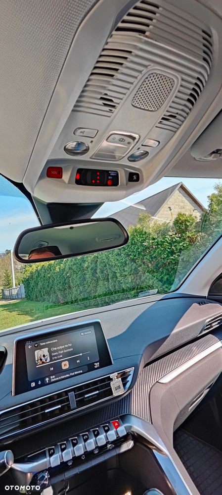 Peugeot 3008 1.2 PureTech Allure S&S - 21