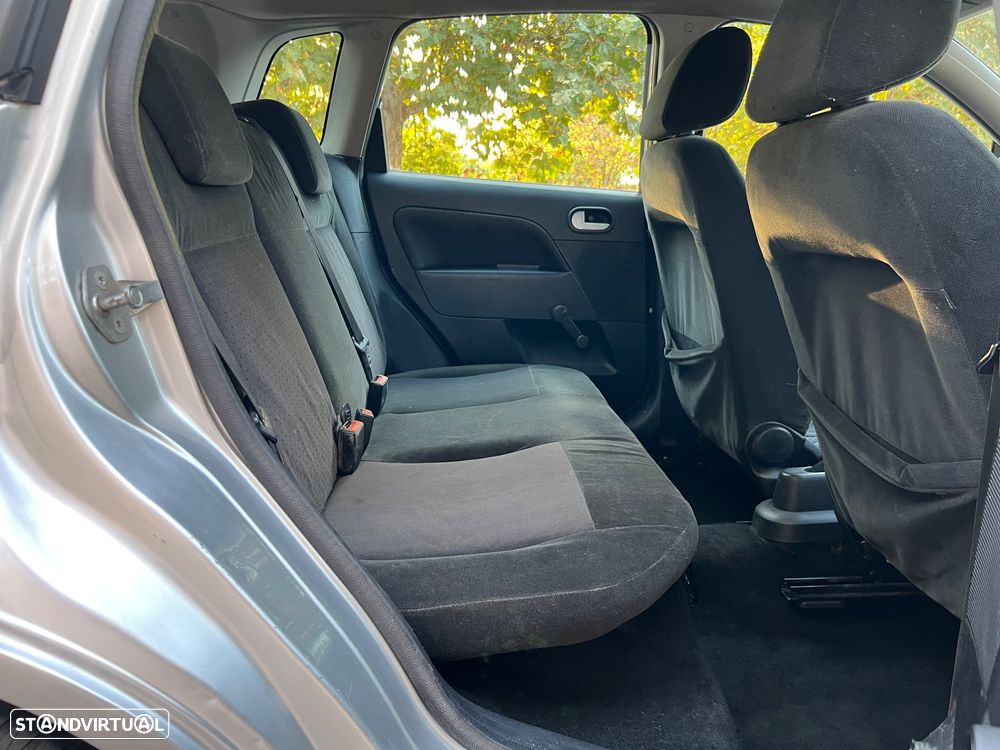 Ford Fiesta 1.4 TDCI Ghia - 7
