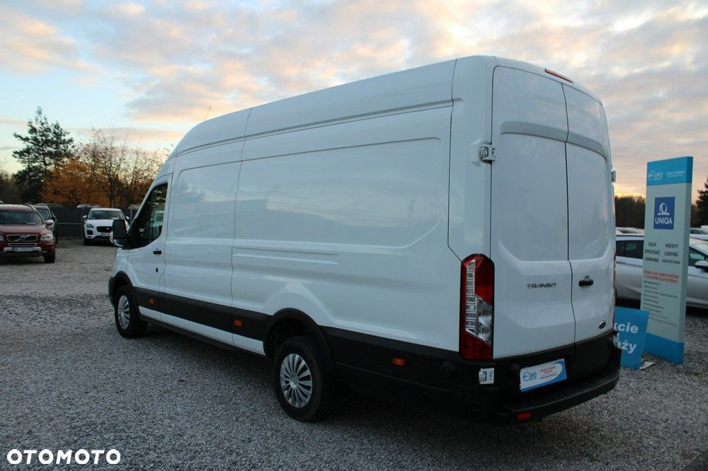 Ford Transit - 9