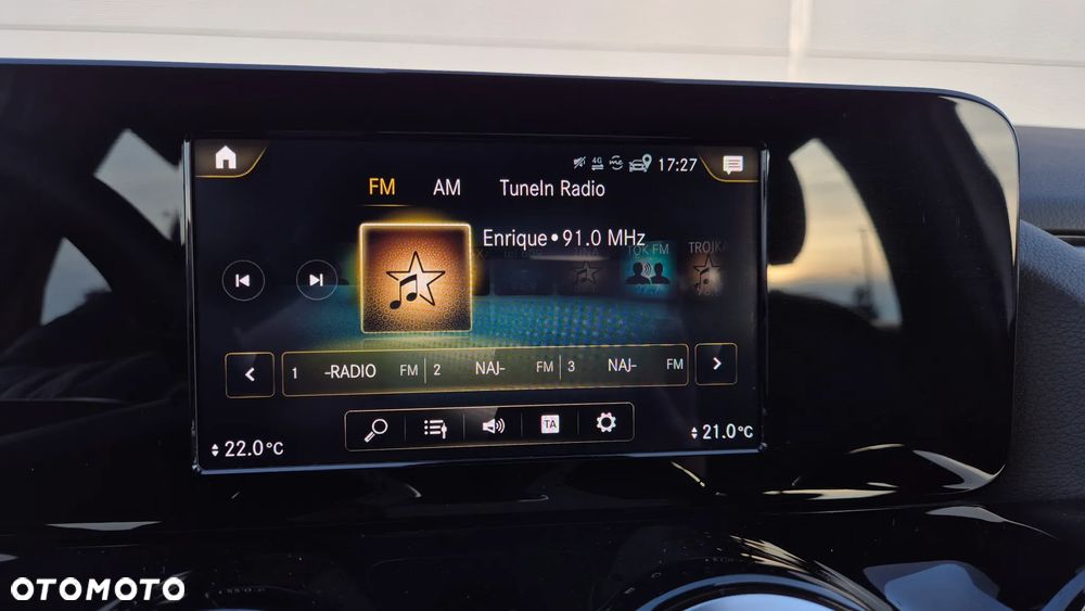 Mercedes-Benz Klasa B 180 Style 7G-DCT - 15