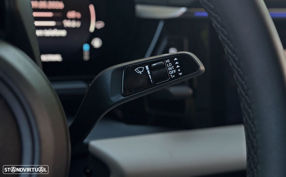 Porsche Macan Electric - 13