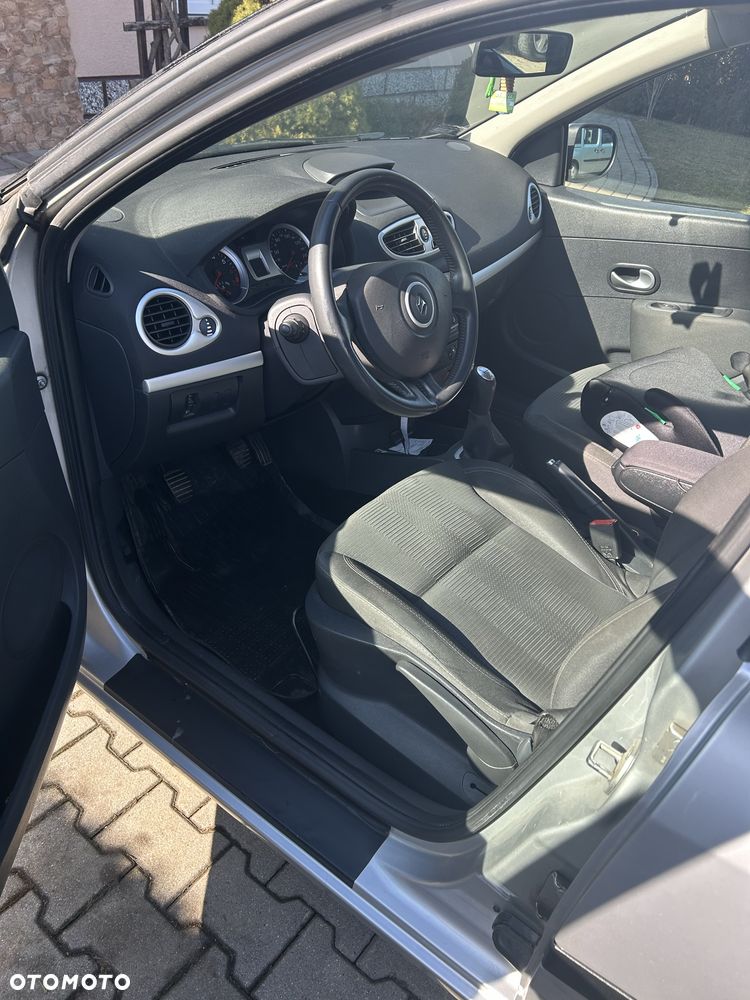Renault Clio - 4
