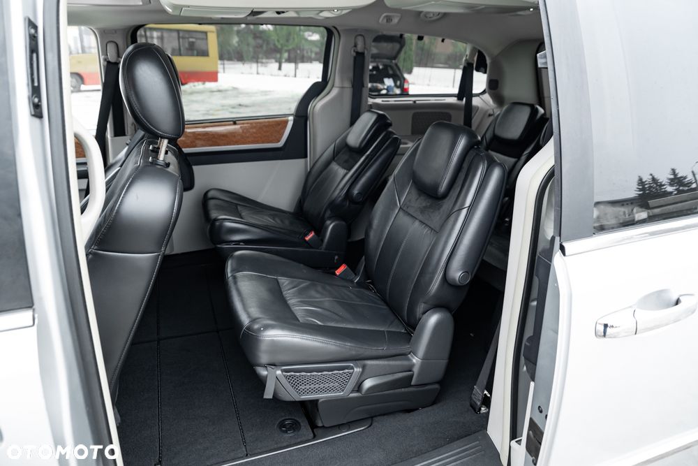 Chrysler Grand Voyager 2.8 CRD Limited - 18