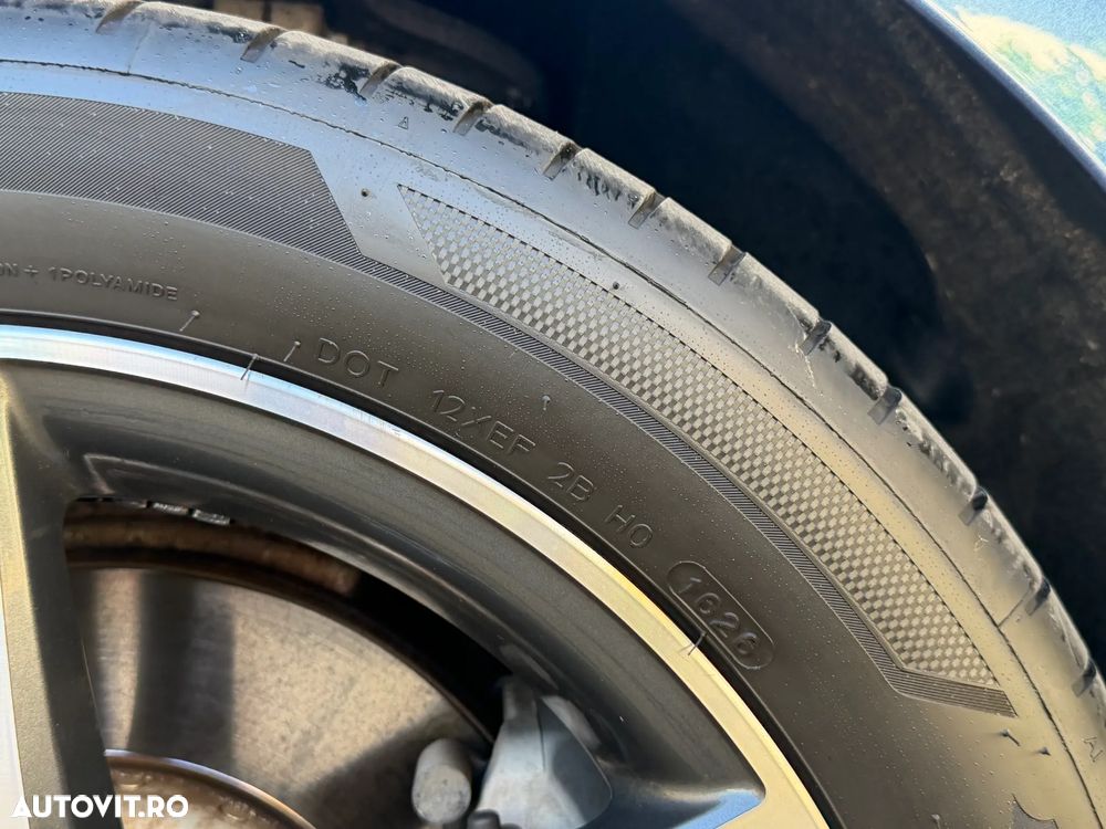 BMW Seria 5 530e Aut. - 26