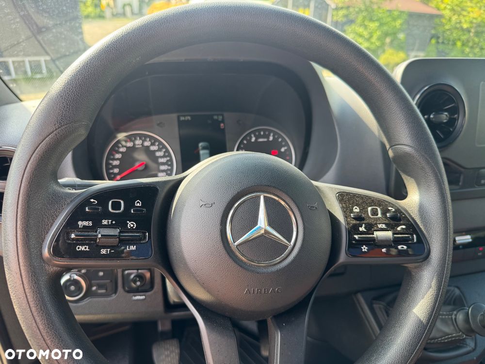Mercedes-Benz sprinter 519 v6 3.0 - 28