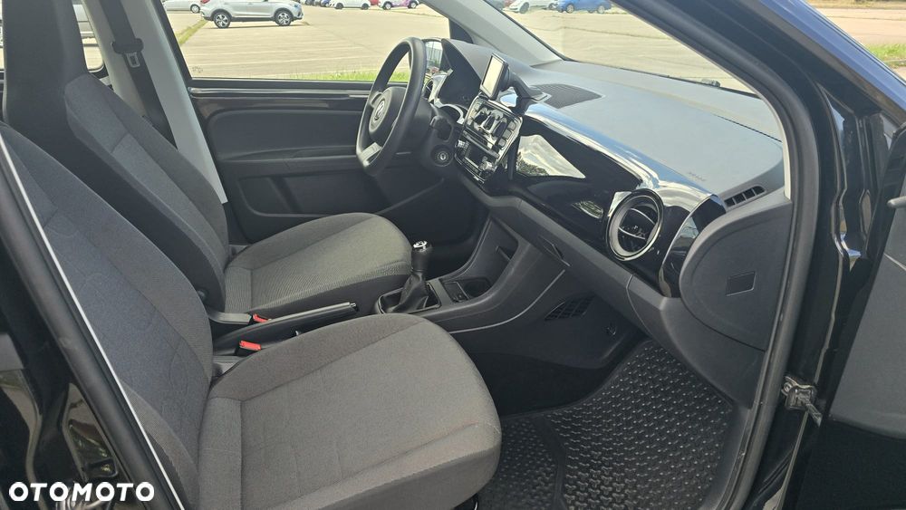 Volkswagen up! 1.0 street - 9
