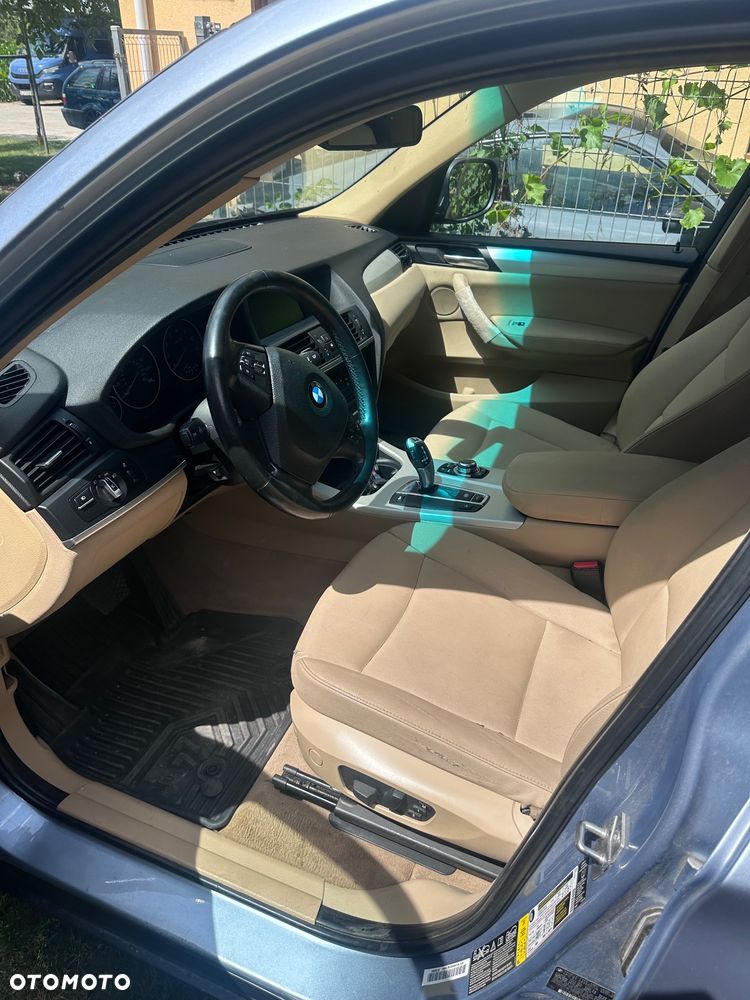 BMW X3 28i xDrive - 5