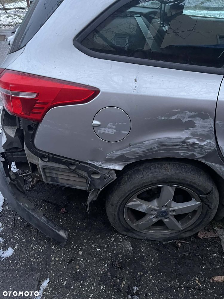 Ford Focus 1.5 EcoBoost Trend ASS - 2