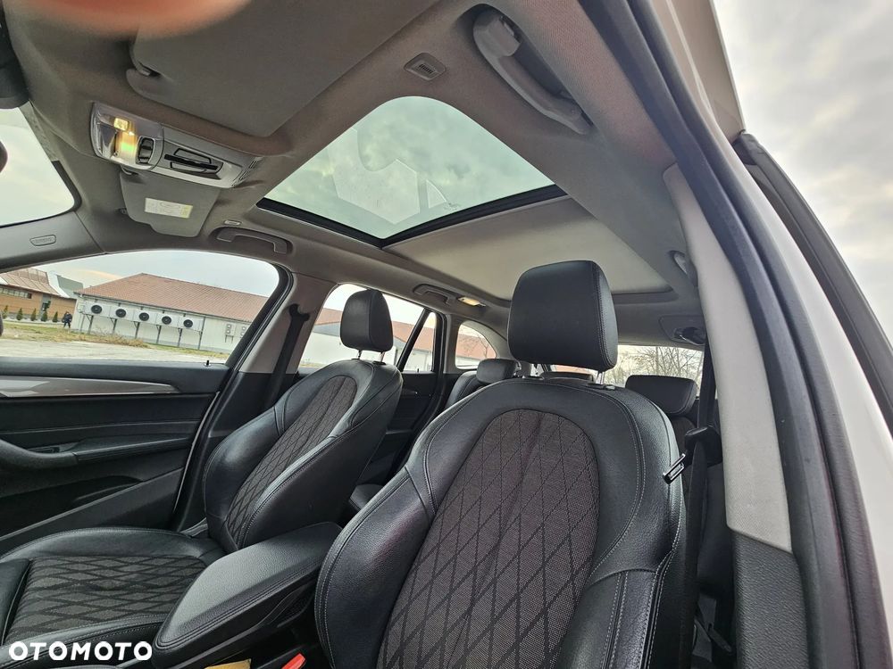 BMW X1 sDrive18d xLine - 21