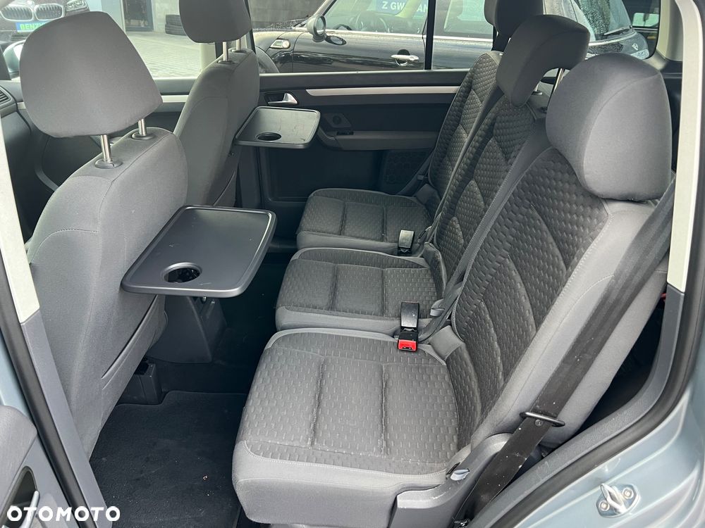 Volkswagen Touran 2.0 TDI Trendline - 16