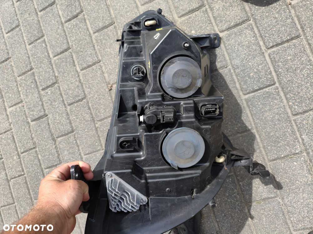 Lampy przednie Renault Master - 10