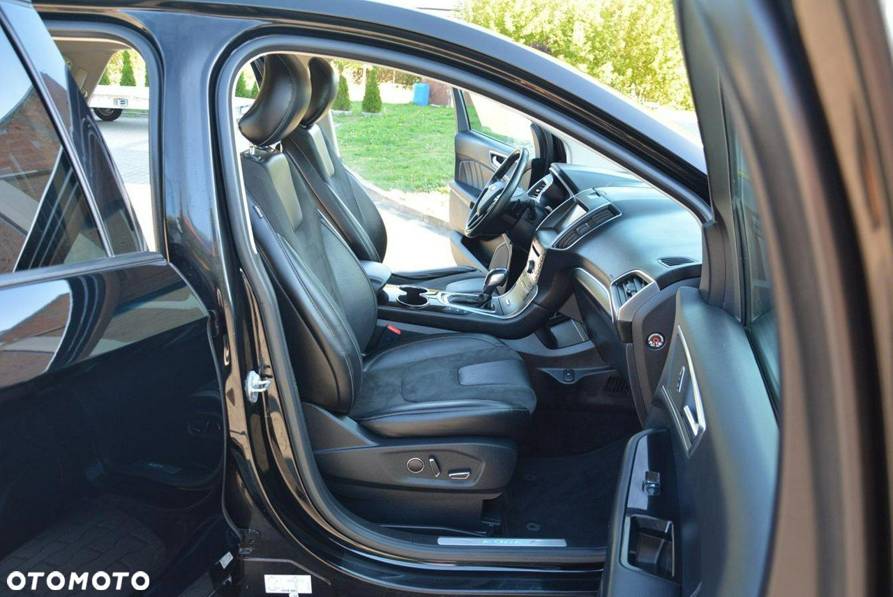 Ford Edge 2.0 TDCi Bi-Turbo 4x4 Titanium - 16