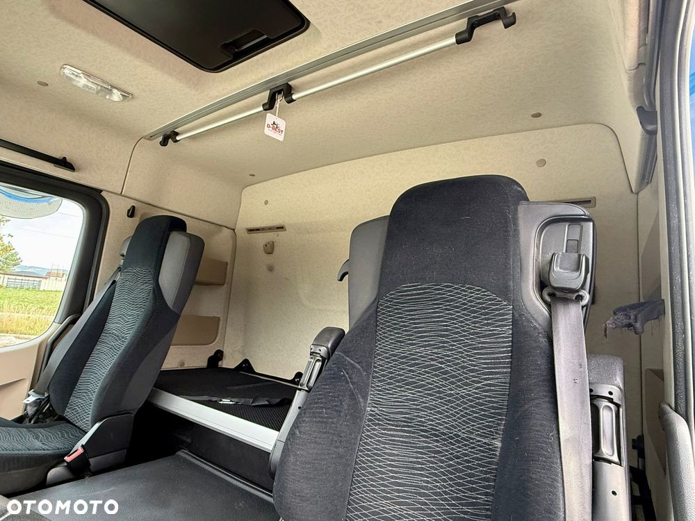 Mercedes-Benz ACTROS 1836 / CHŁODNIA / WINDA / 18 PALET / SILNIK 10677 cm3 / CARRIER / SYPIALKA / AUTOMAT / 2018 ROK - 19