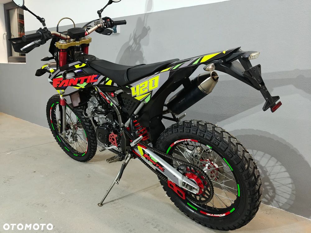 Fantic Inny - 17